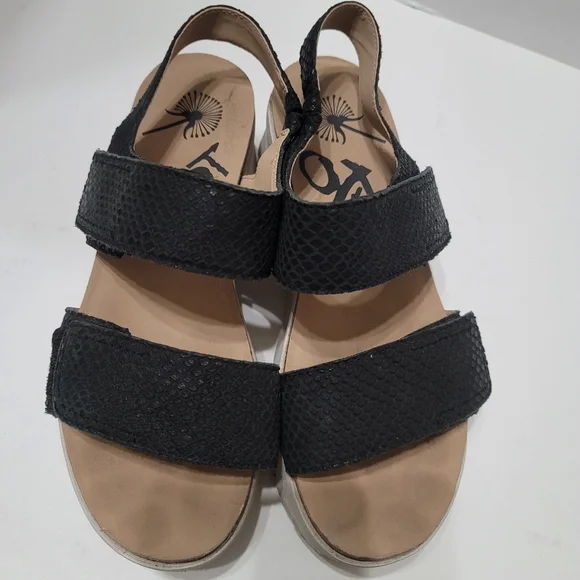 OTBT - Montane Black Platform Wedge Size 8M - Picture 3 of 12